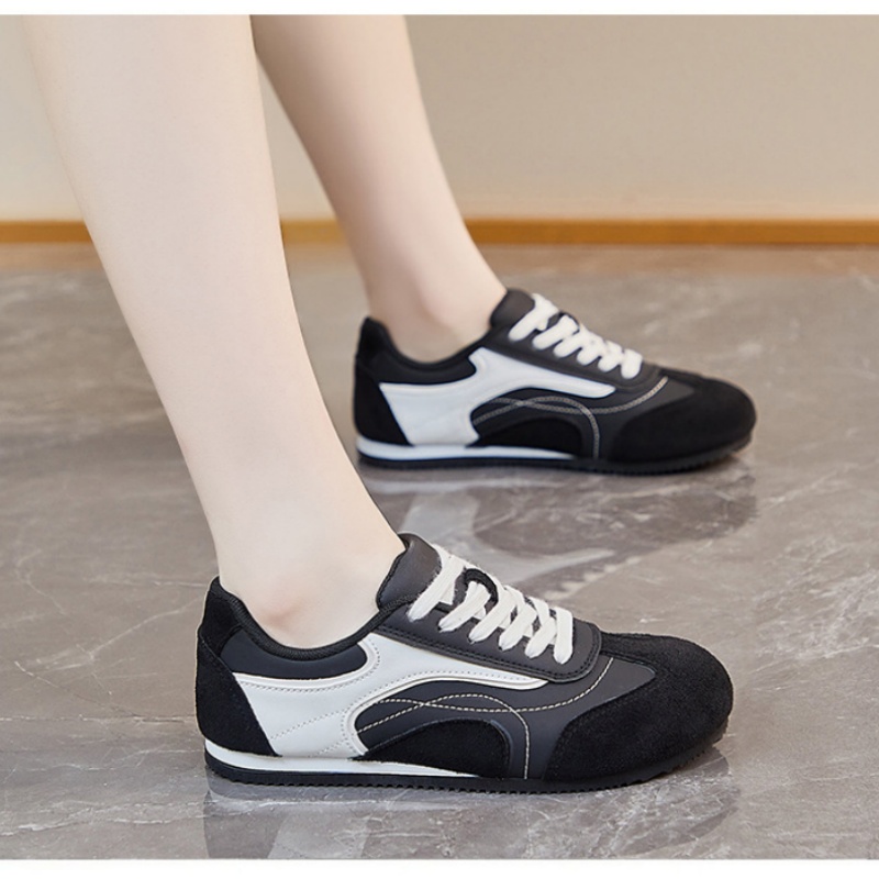 Women's leather sports shoes,  - đánh giá và giá Outdoor Sports Shoes